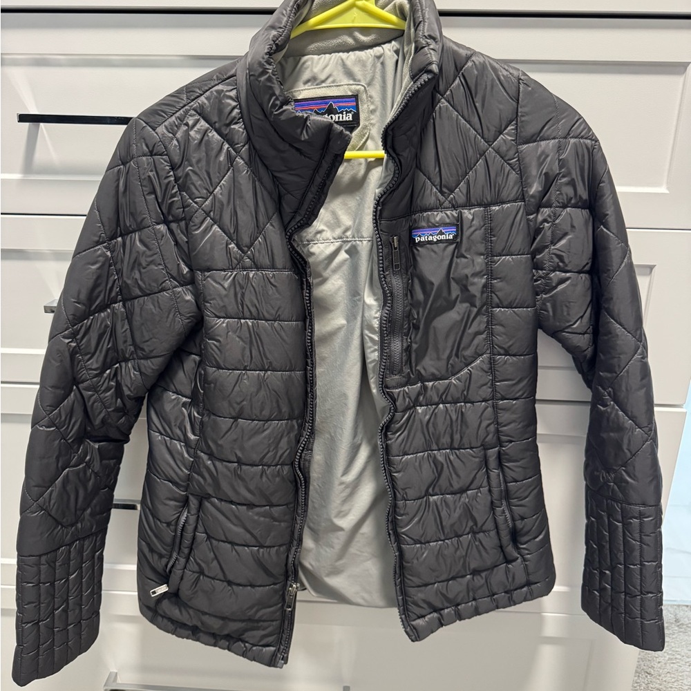 Patagonia Women’s Insulated Jacket Grey